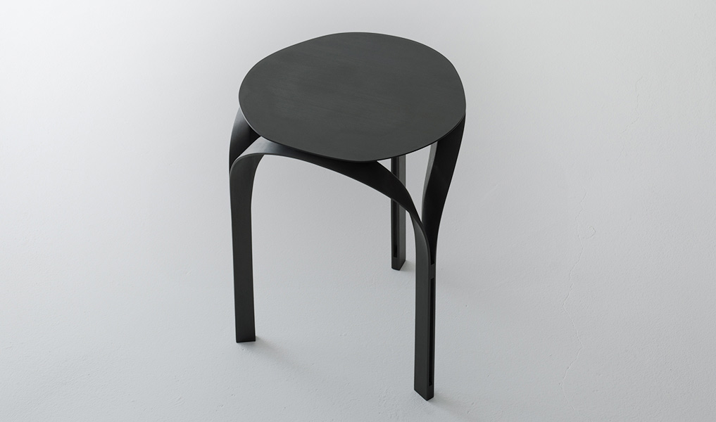 Luxury side table in carbon fiber matte black finish | Human Heritage