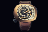 Ladoire Watch, Roller Guardian Time, red gold | Human Heritage