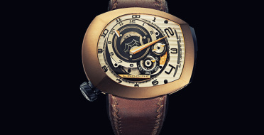 Ladoire Watch, Roller Guardian Time, red gold | Human Heritage