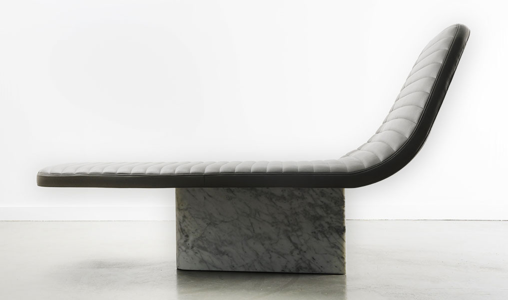 Lounge chair de luxe fait main en cuir et marbre | Human Heritage