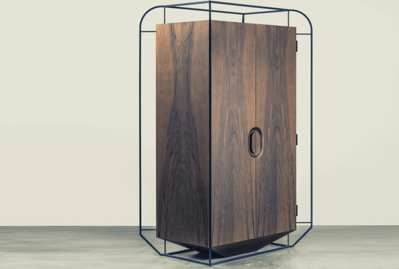 Wardrobe in European walnut and black patina metal | Human Heritage